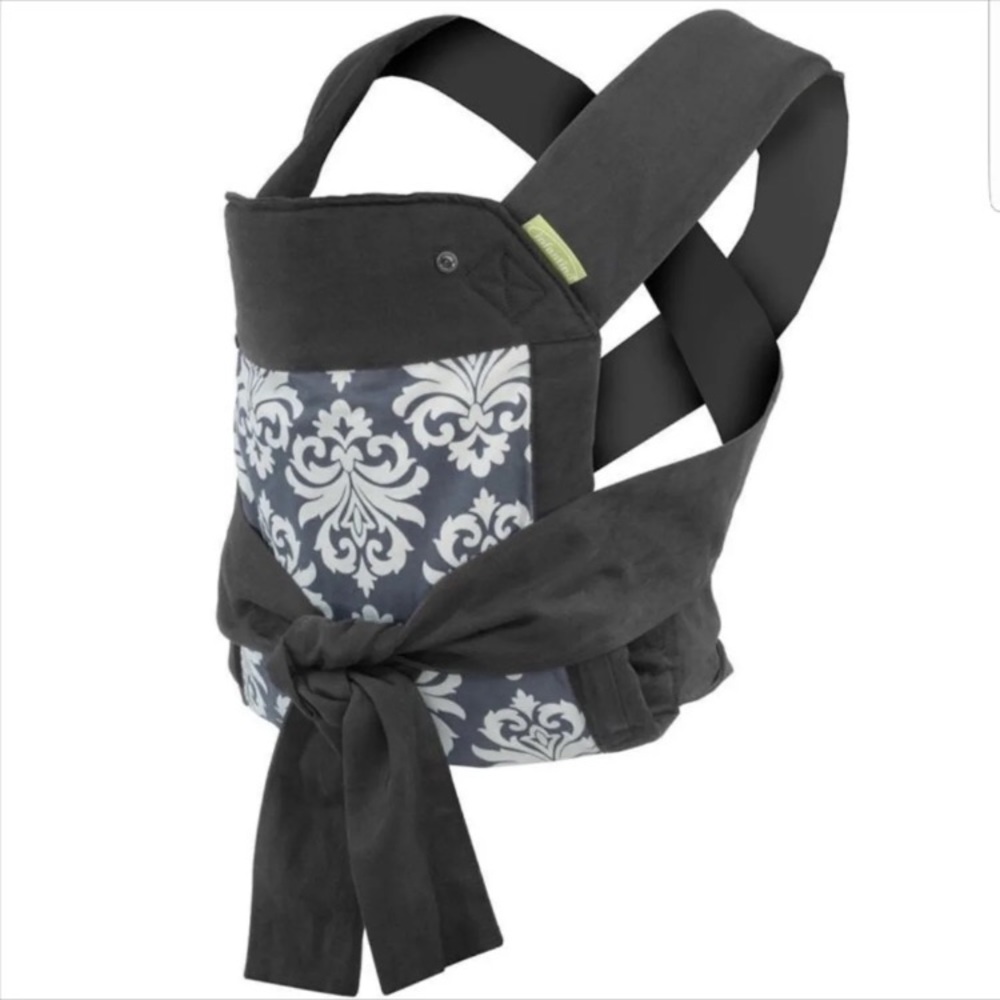 Infantino baby carrier
